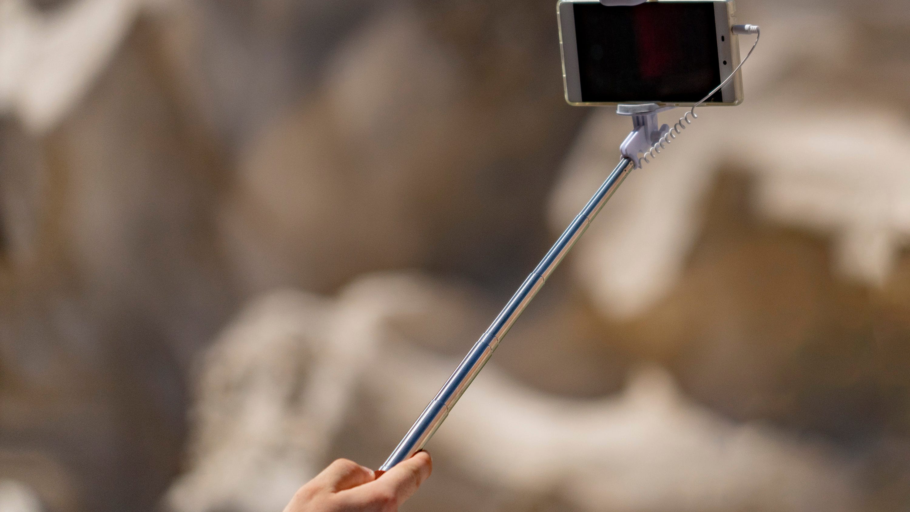 Does your state allow you to post a 'ballot selfie' on social media?