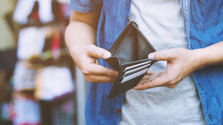 More than half of Americans have less money than a year ago: poll