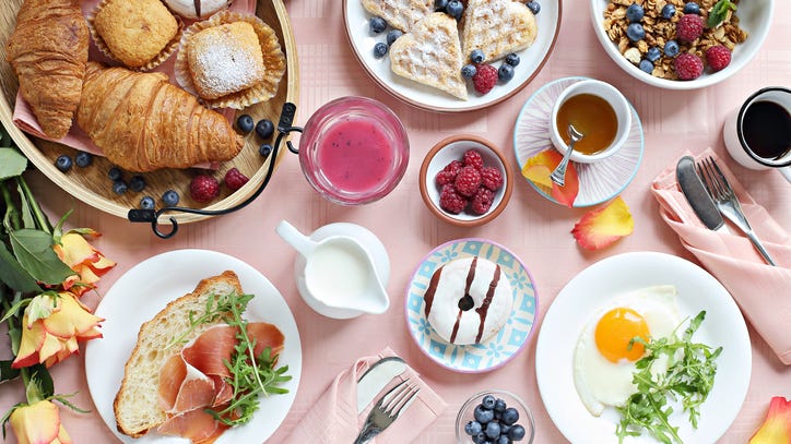 Don't let mom cook: 8 restaurants serving Mother's Day meal specials