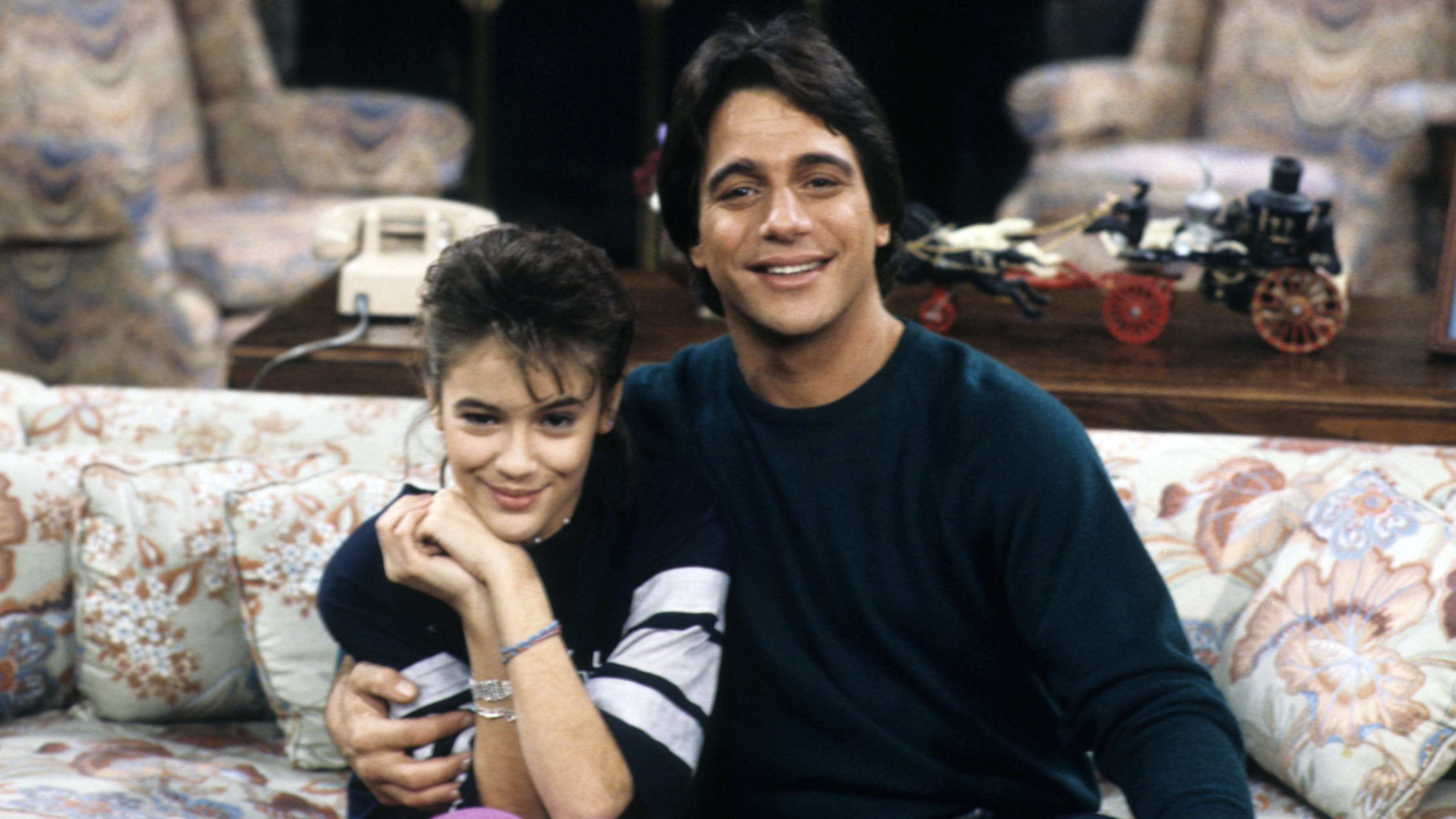 Alyssa Milano, Tony Danza reunite with ‘Who’s the Boss?’ costars