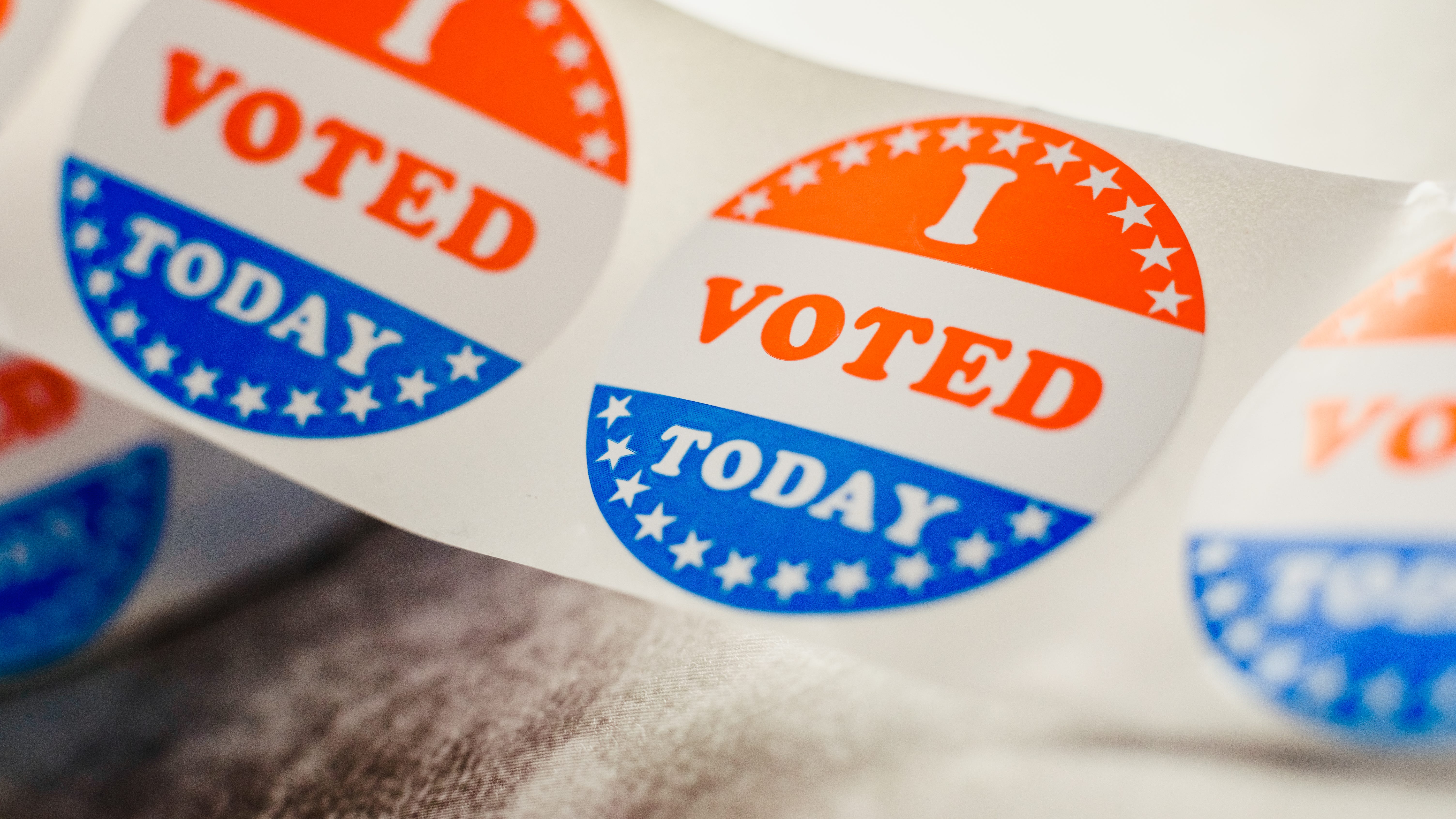 Tarrant County dispatches help to short-staffed polling locations