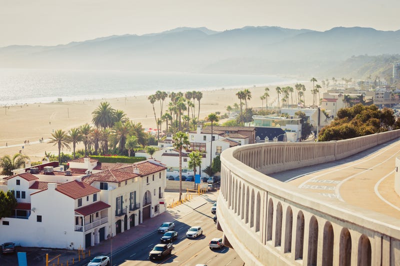 Santa Monica houses.