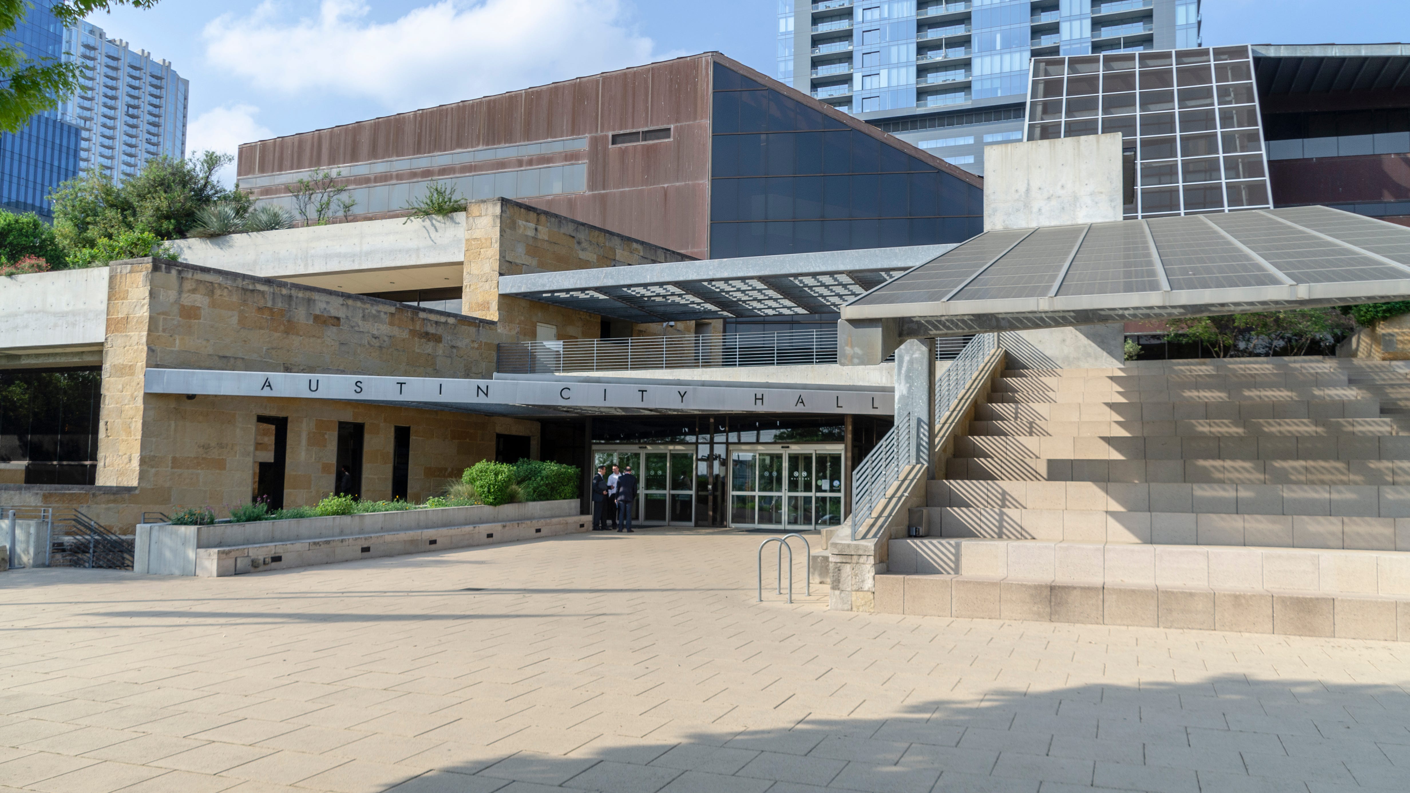 Council votes on spending framework for relief dollars, more than $100M for homelessness
