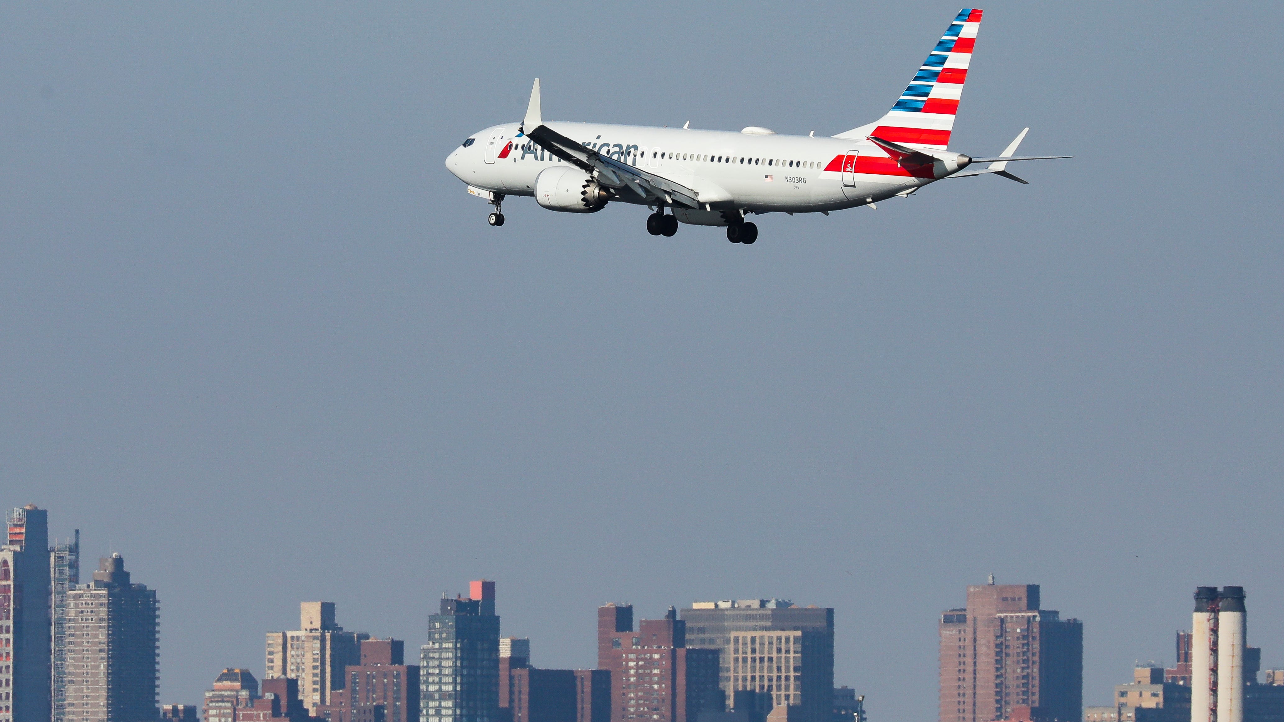 LaGuardia-bound American Airlines flight diverted after pepper spray released in cabin