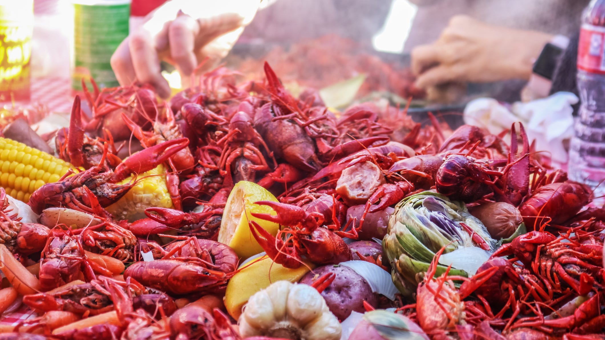 Unexpected thunderstorm hits DeSoto’s annual Crawfish Festival