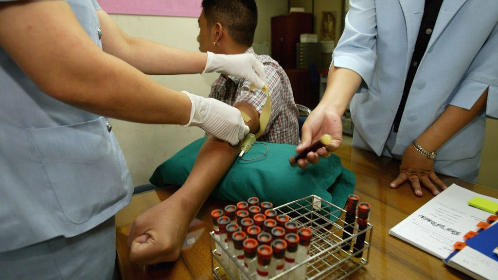 Experimental HIV vaccine using COVID vaccine technology heads to human trials