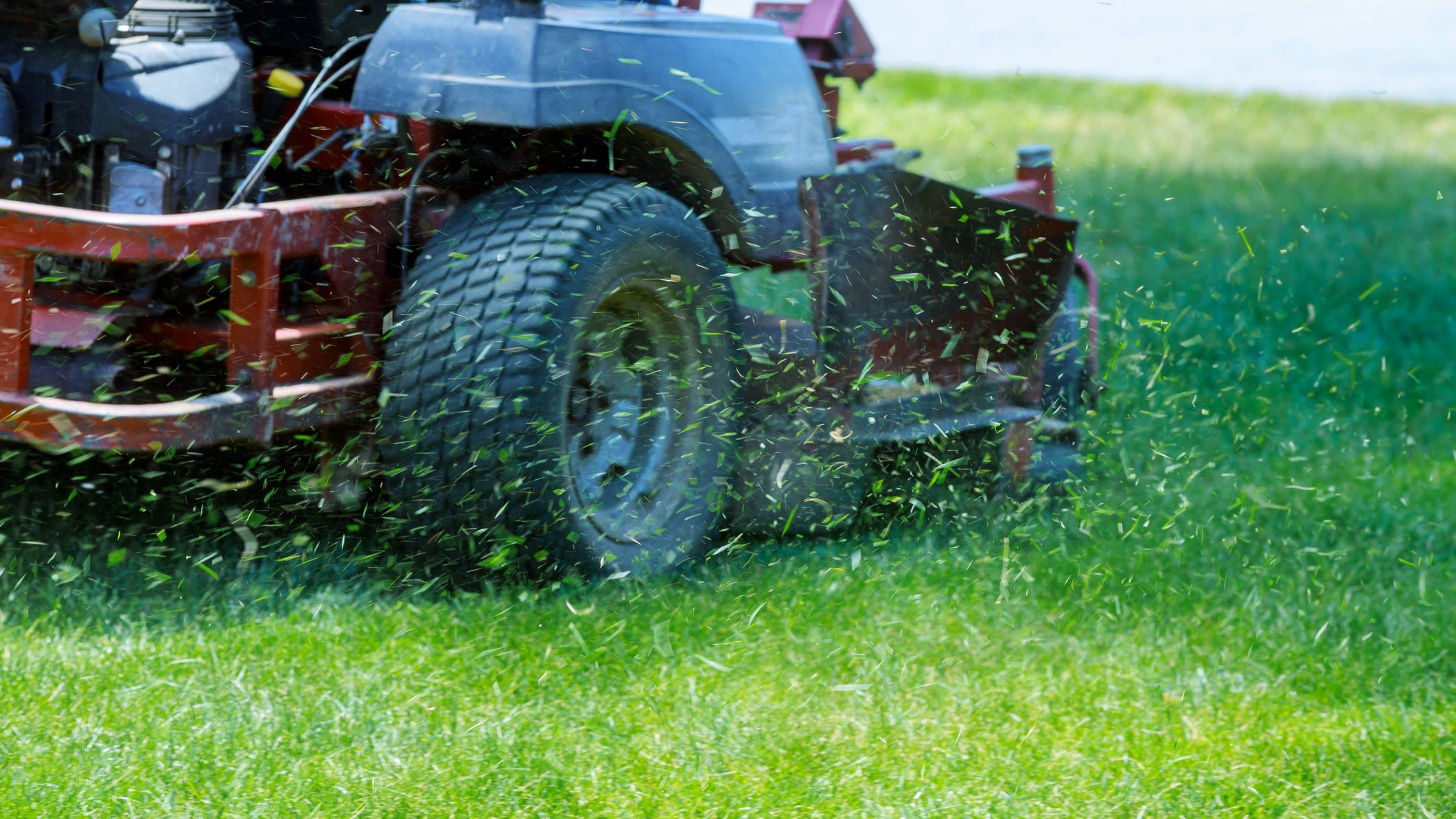 Two Wayne County employees charged with $1.7 million embezzlement scheme involving generators, lawnmowers, chainsaws and more