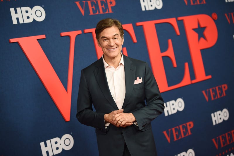 Mehmet Oz attends the "Veep" Season 7 premiere at Alice Tully Hall, Lincoln Center on March 26, 2019 in New York City.