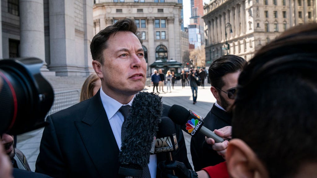 Elon Musk sells $7B in Tesla shares ahead of Twitter fight