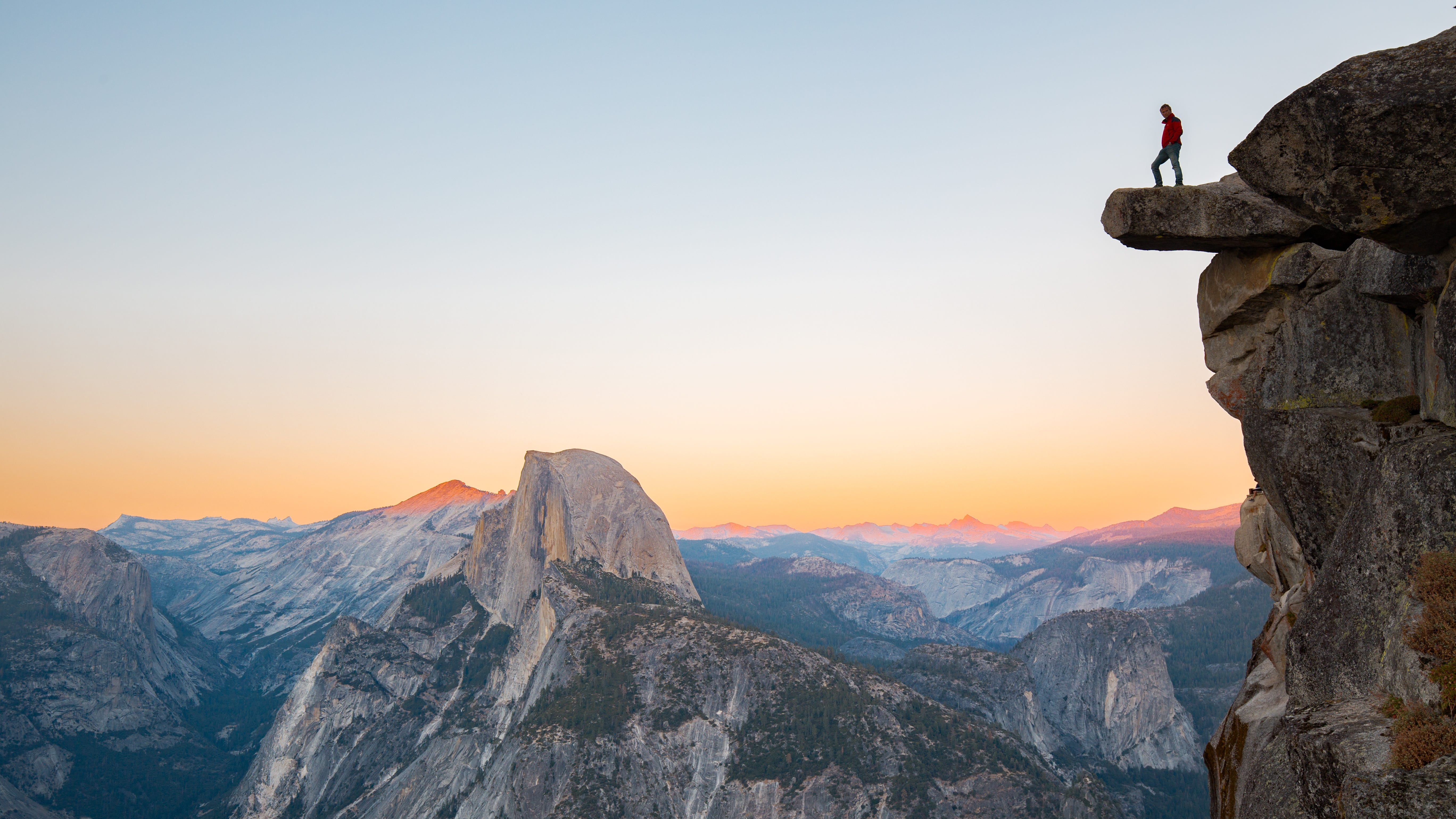 Famed Calif. rock climber charged with sexual assault in Yosemite