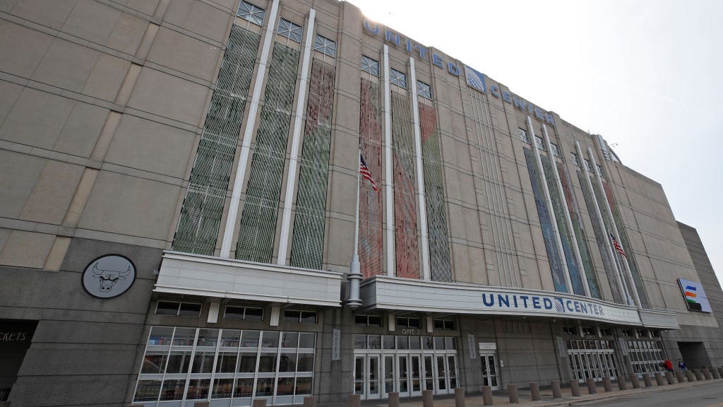 United Center, FanDuel Group announce in-arena sportsbook plans