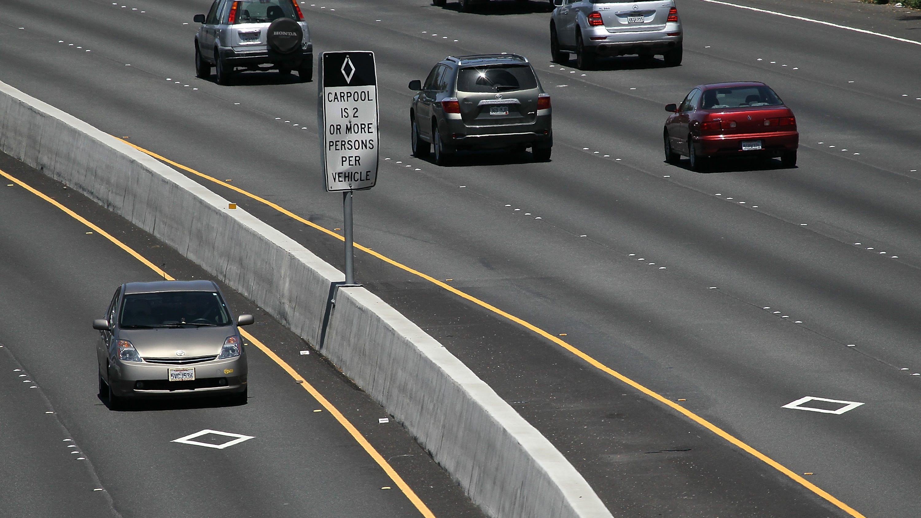I-75 could be getting a carpool lane — Is this something Michigan needs to help reduce traffic?