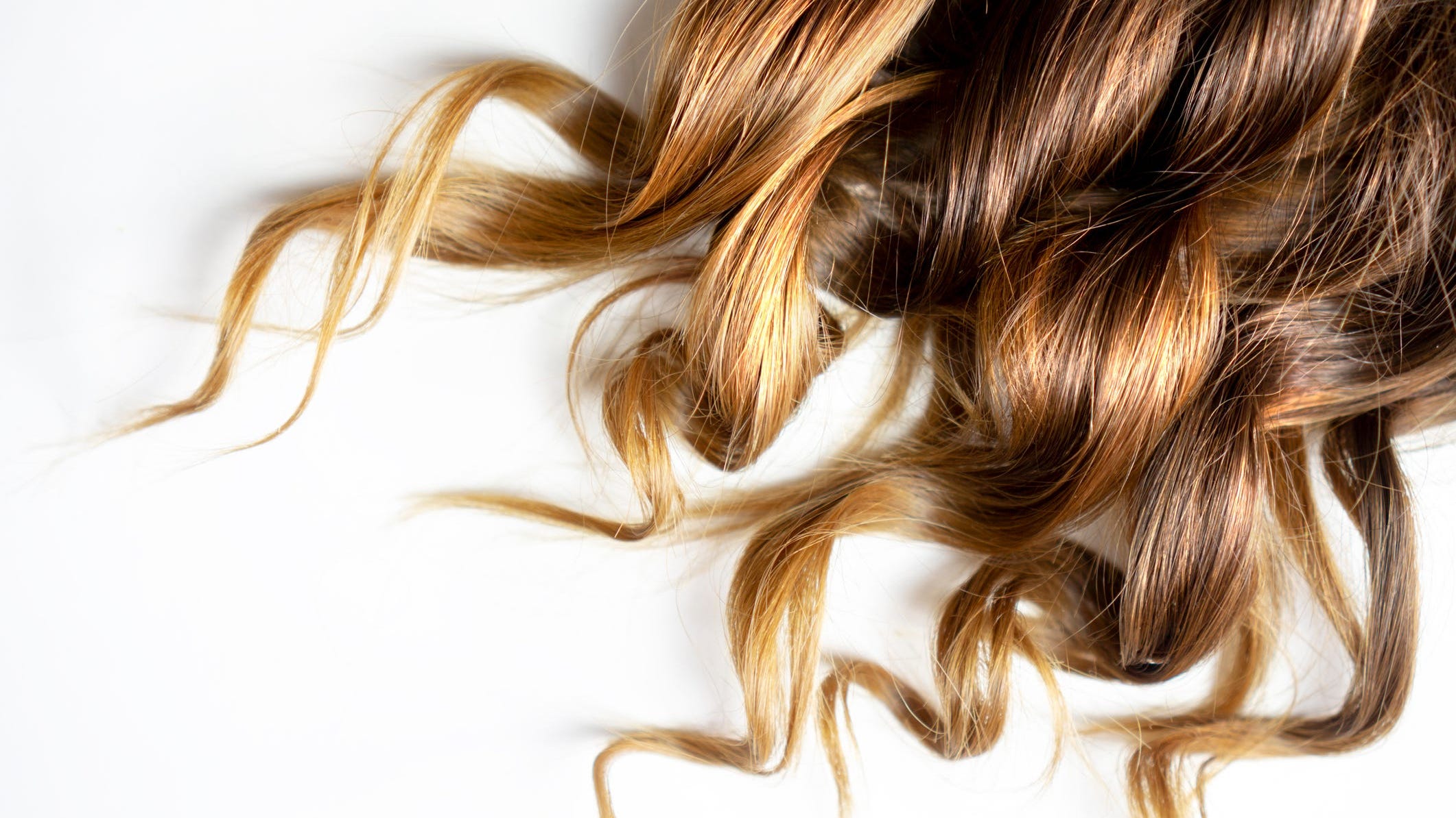 Can Coronavirus Live on Hair? Here’s What Experts Are Saying