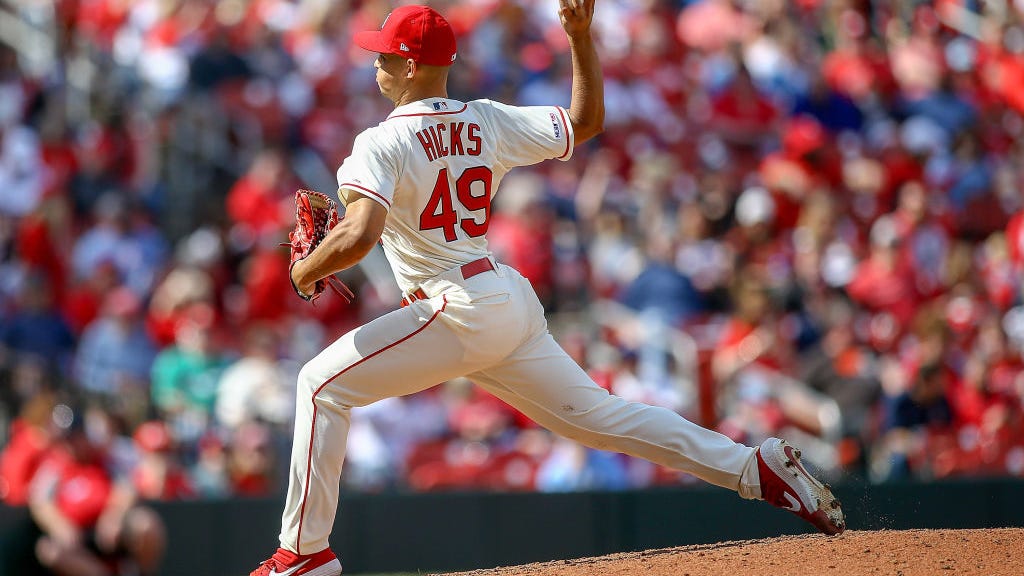 WATCH: Cardinals pitcher Jordan Hicks throws 101 mph in epic 22-pitch battle