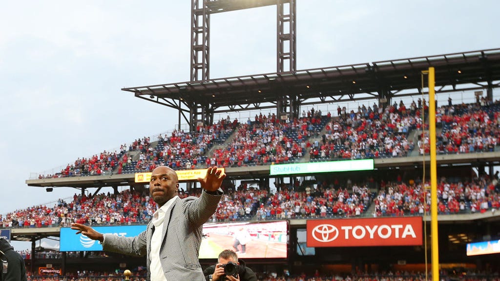 Jimmy Rollins wants to see the Phillies ballpark ‘rocking’ like the golden days