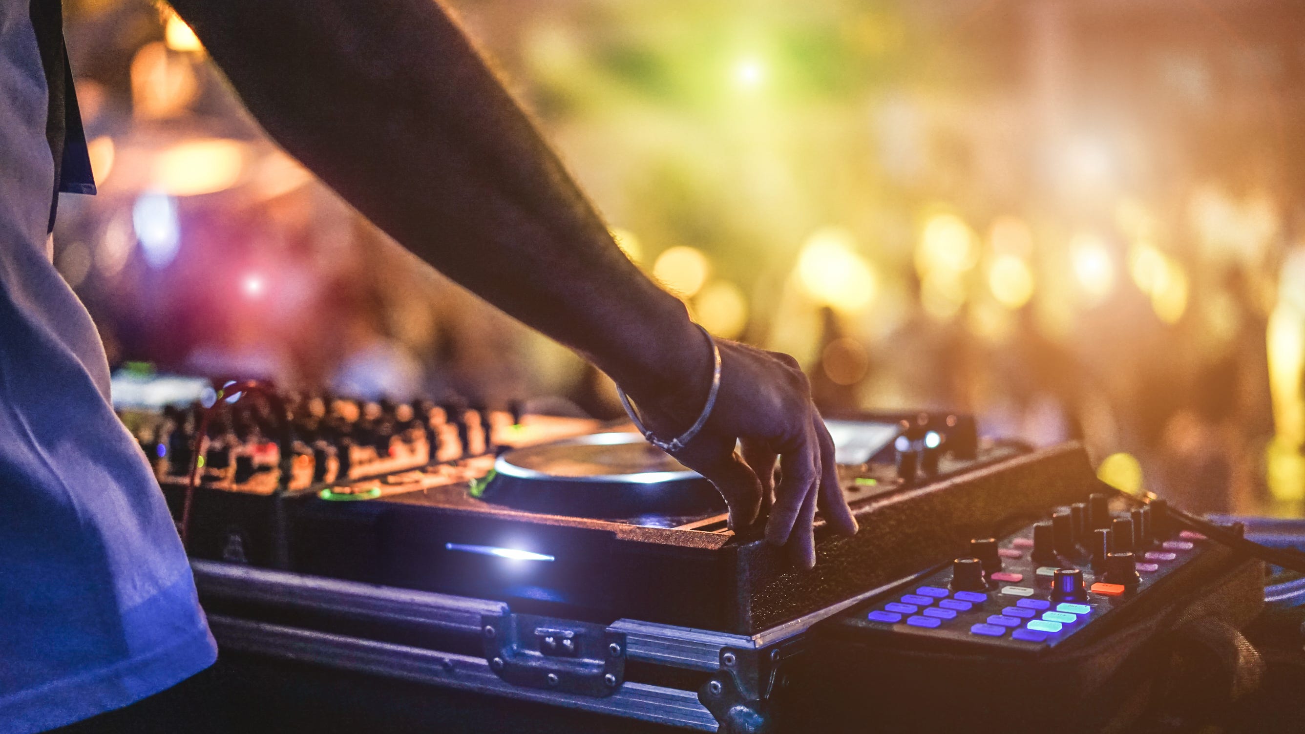 Downtown STL nightclub hosts unlawful event defying city's order to close