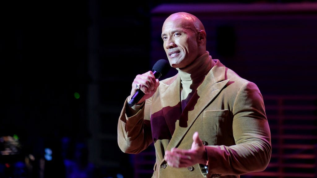Dwayne Johnson sings 'Moana' song to 3-year-old with cancer