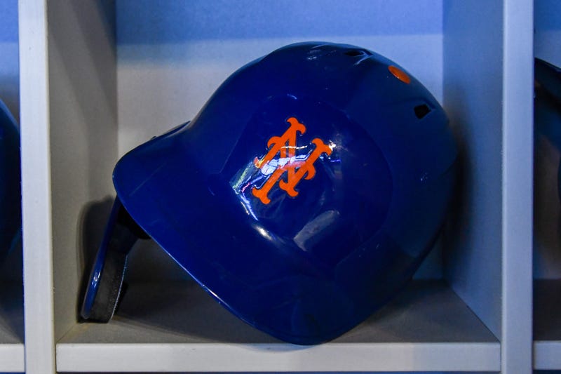 Mets batting helmet