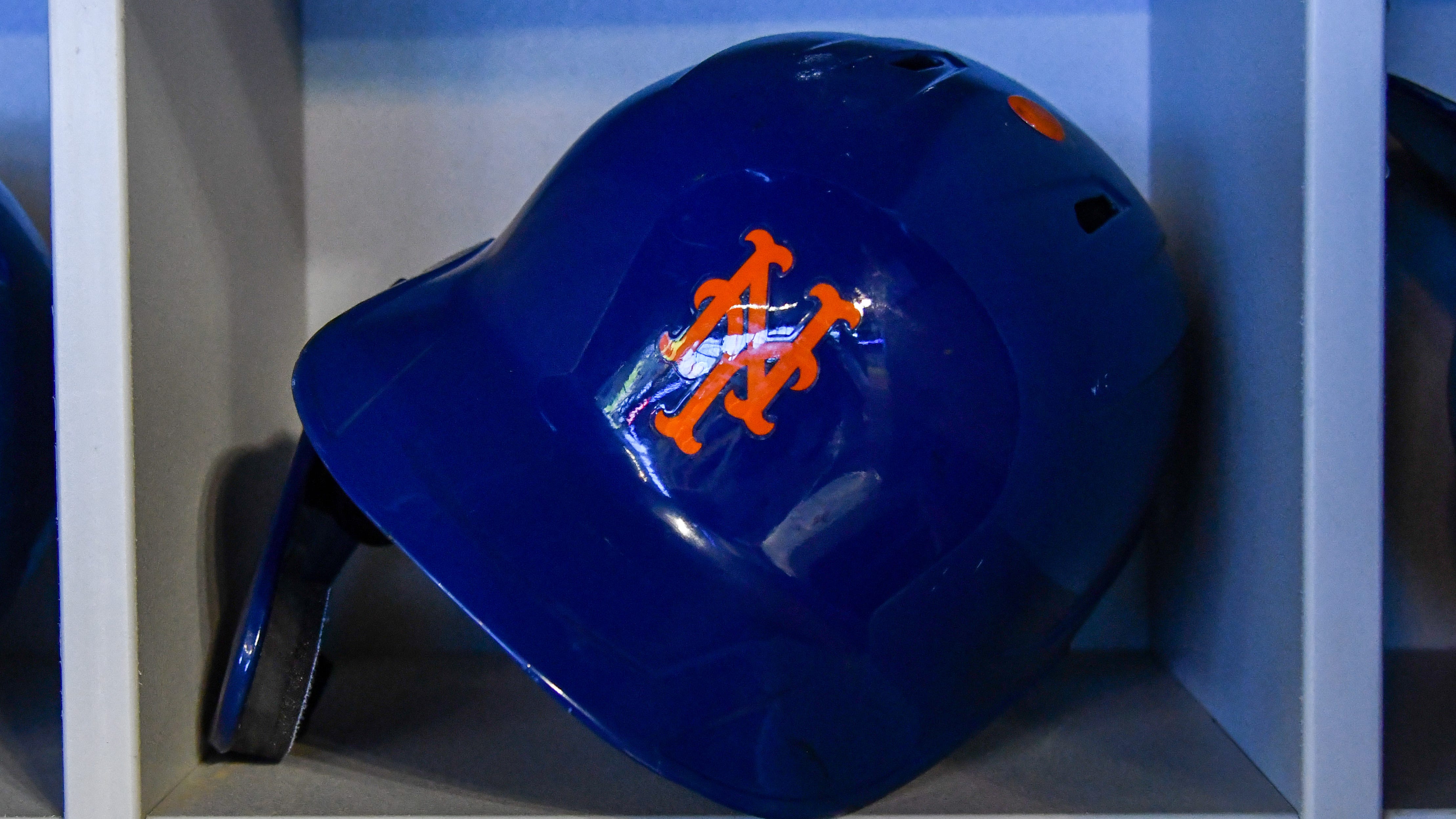 Mets announce international free agent signings, led by OF Simon Juan