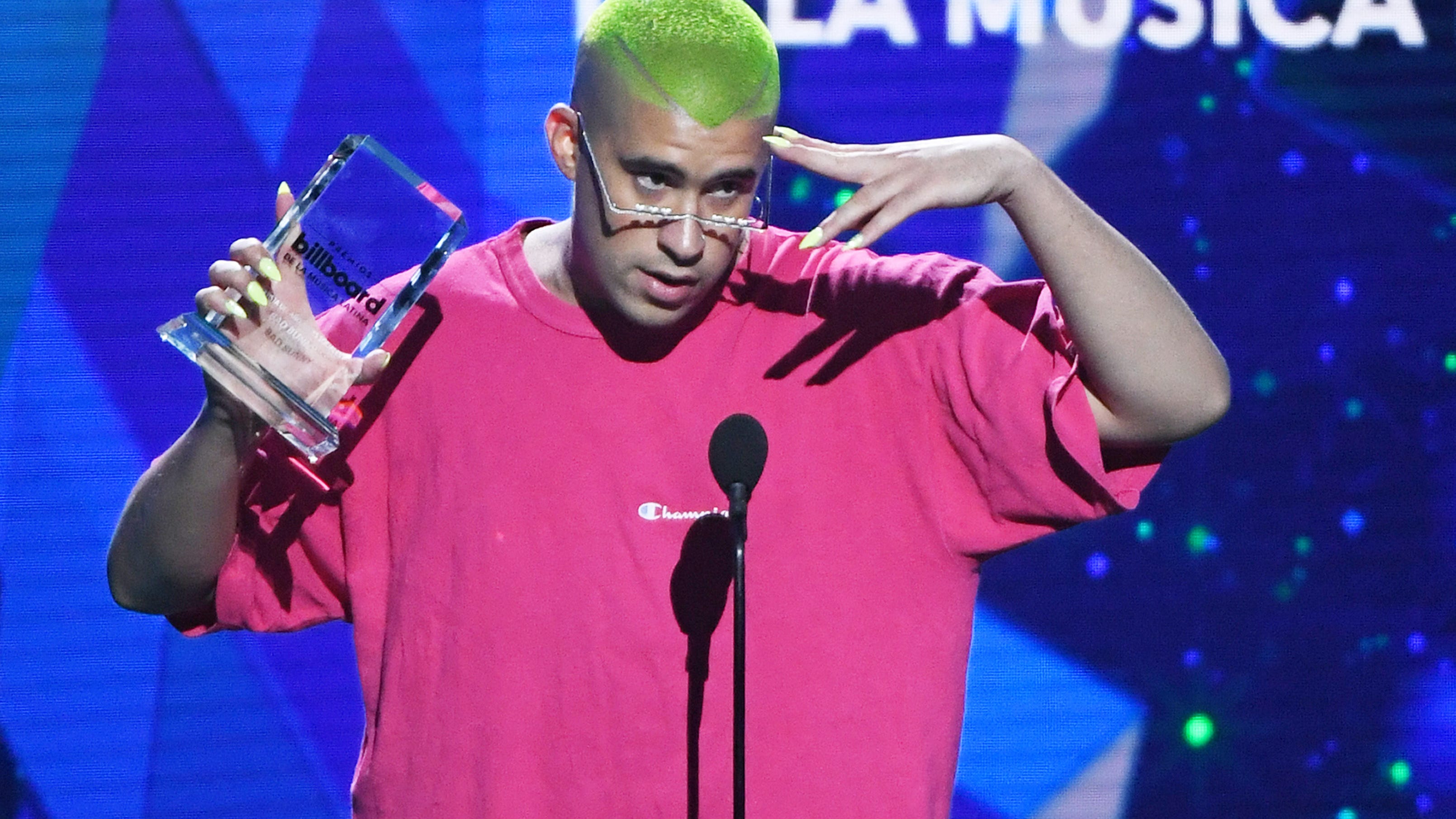 Bad Bunny comparte por qué no canta en ingles
