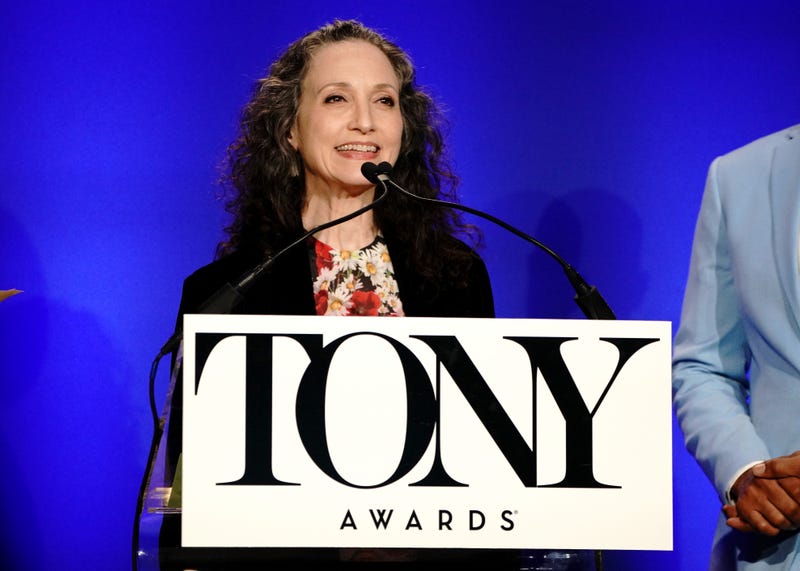Bebe Neuwirth