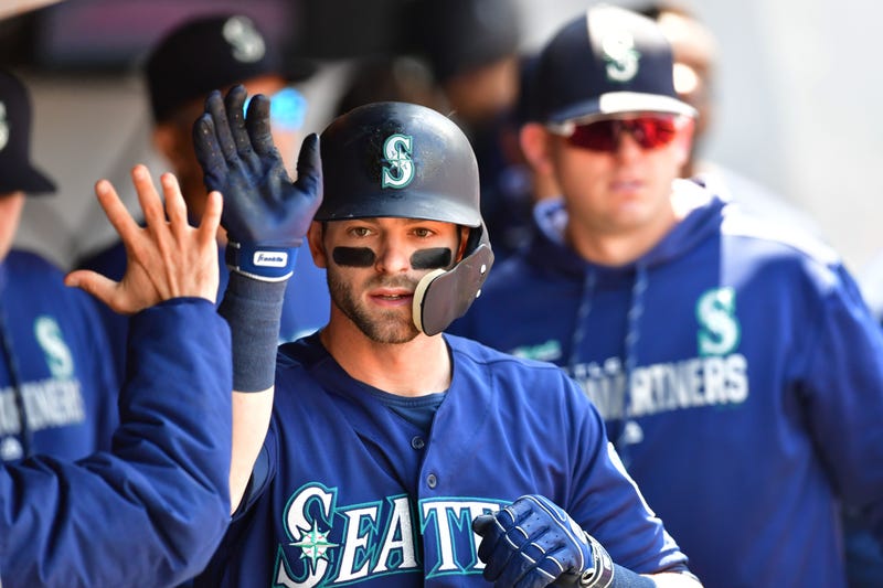 Mitch Haniger is one of the most underrated outfielders in baseball. 