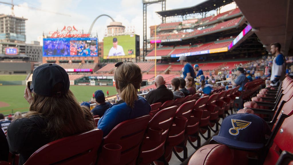 St. Louis Cardinals, Blues don’t make list of world's most popular teams