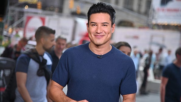 Mario Lopez says ‘Saved by the Bell’ reboot will include 'Easter eggs and throwbacks' to the original