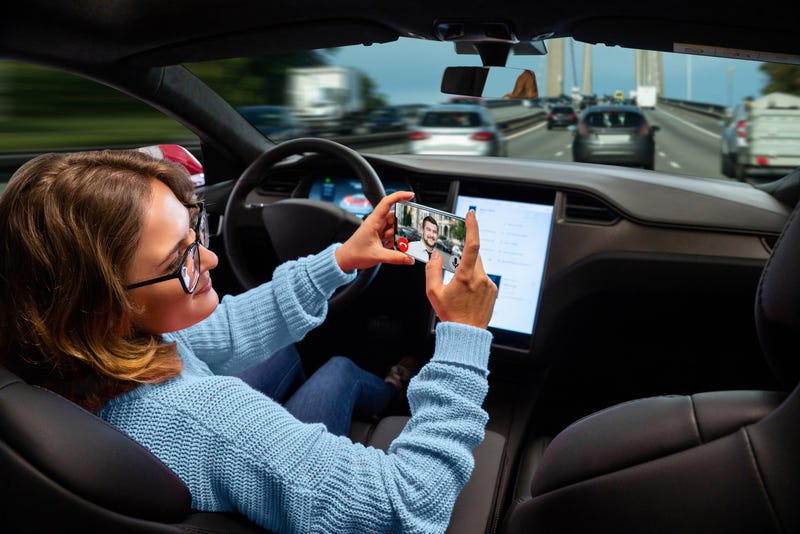 Economist: By 2025 US will say ‘let’s go for it’ about self-driving cars