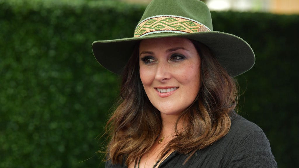 Ricki Lake opens up about 'debilitating' hair loss battle