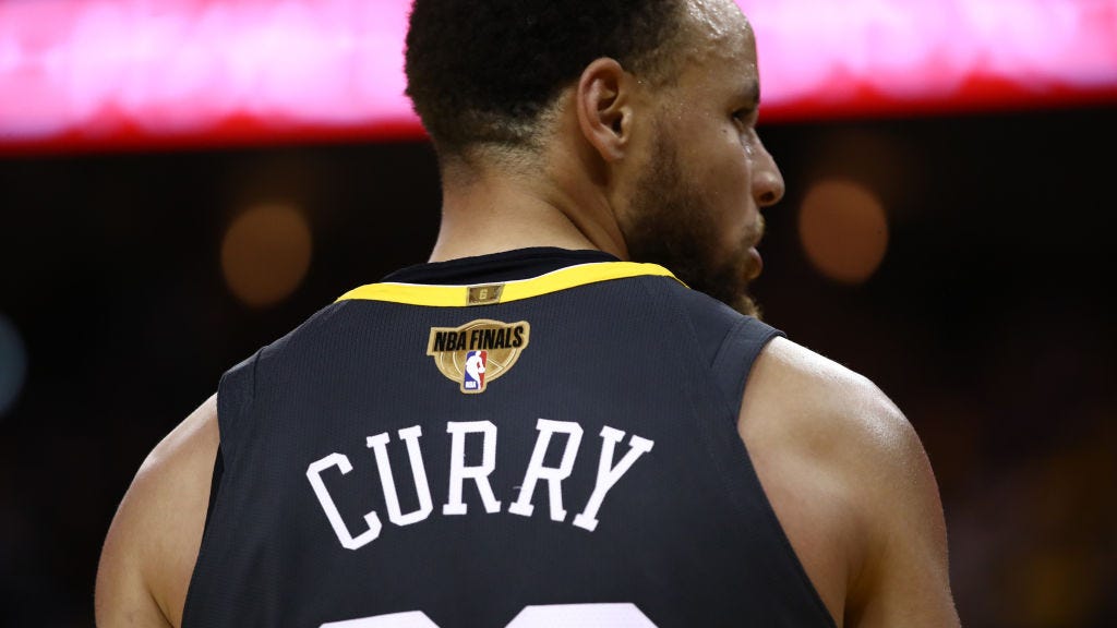 Steph Curry passes Wilt Chamberlain as Warriors' franchise scoring leader