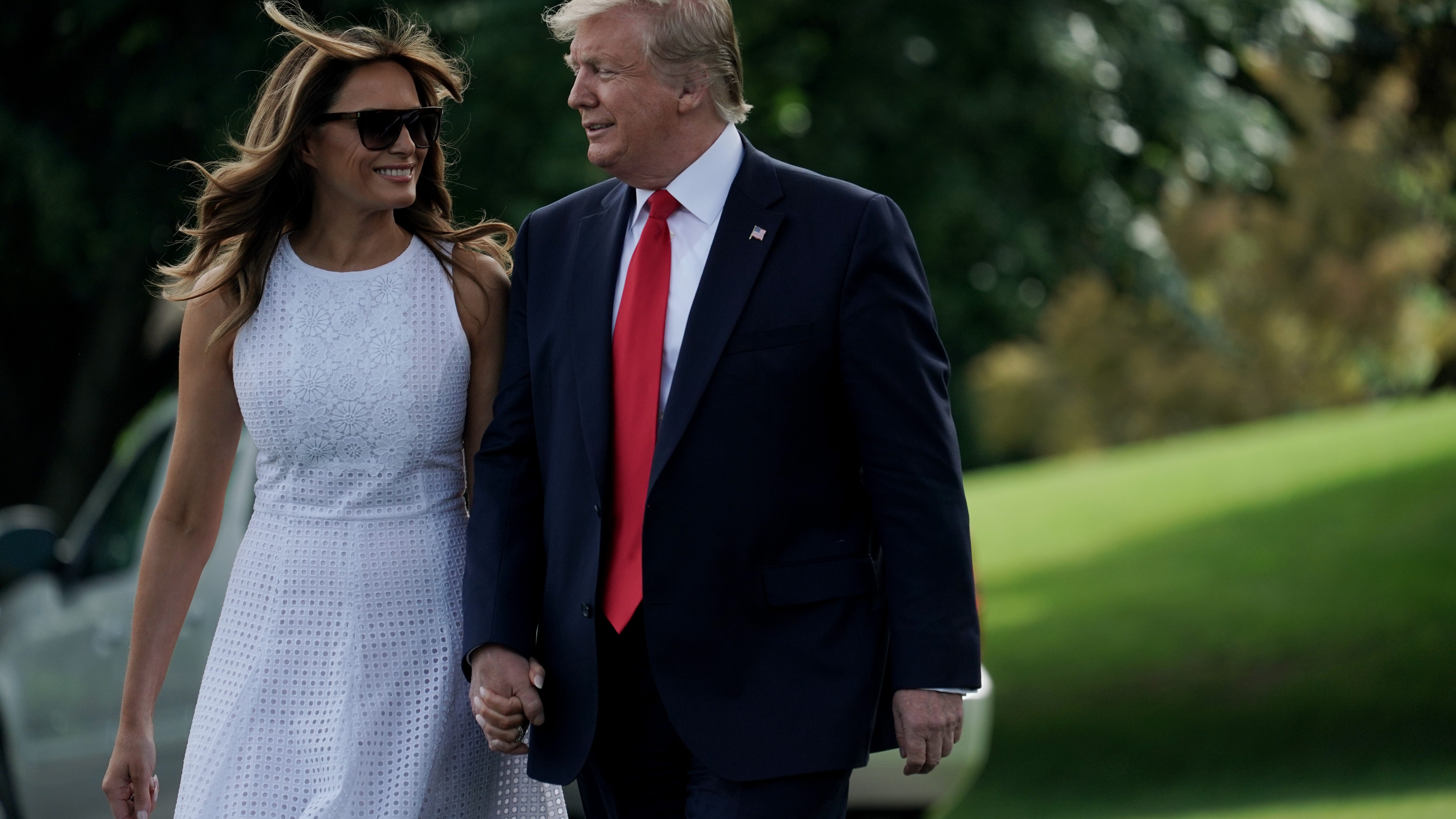 Donald Trump, Melania Trump have mild symptoms after testing positive for COVID-19