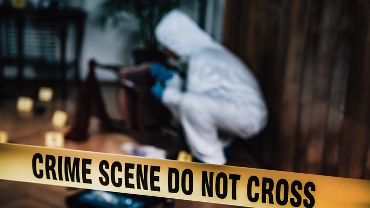 Two die in murder-suicide in lobby of busy Houston hotel