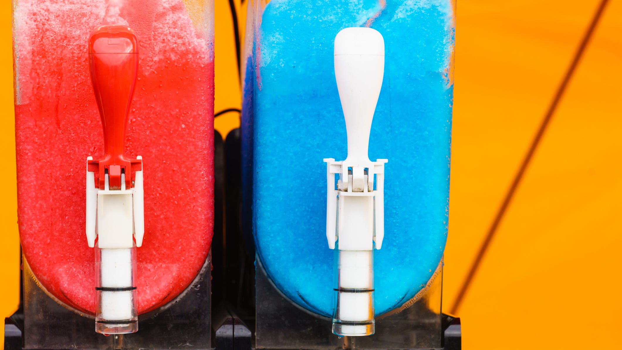 ICEE reinvents its classic drinks in a cream-filled cookie form