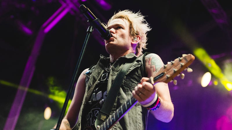 Deryck Whibley of SUM 41