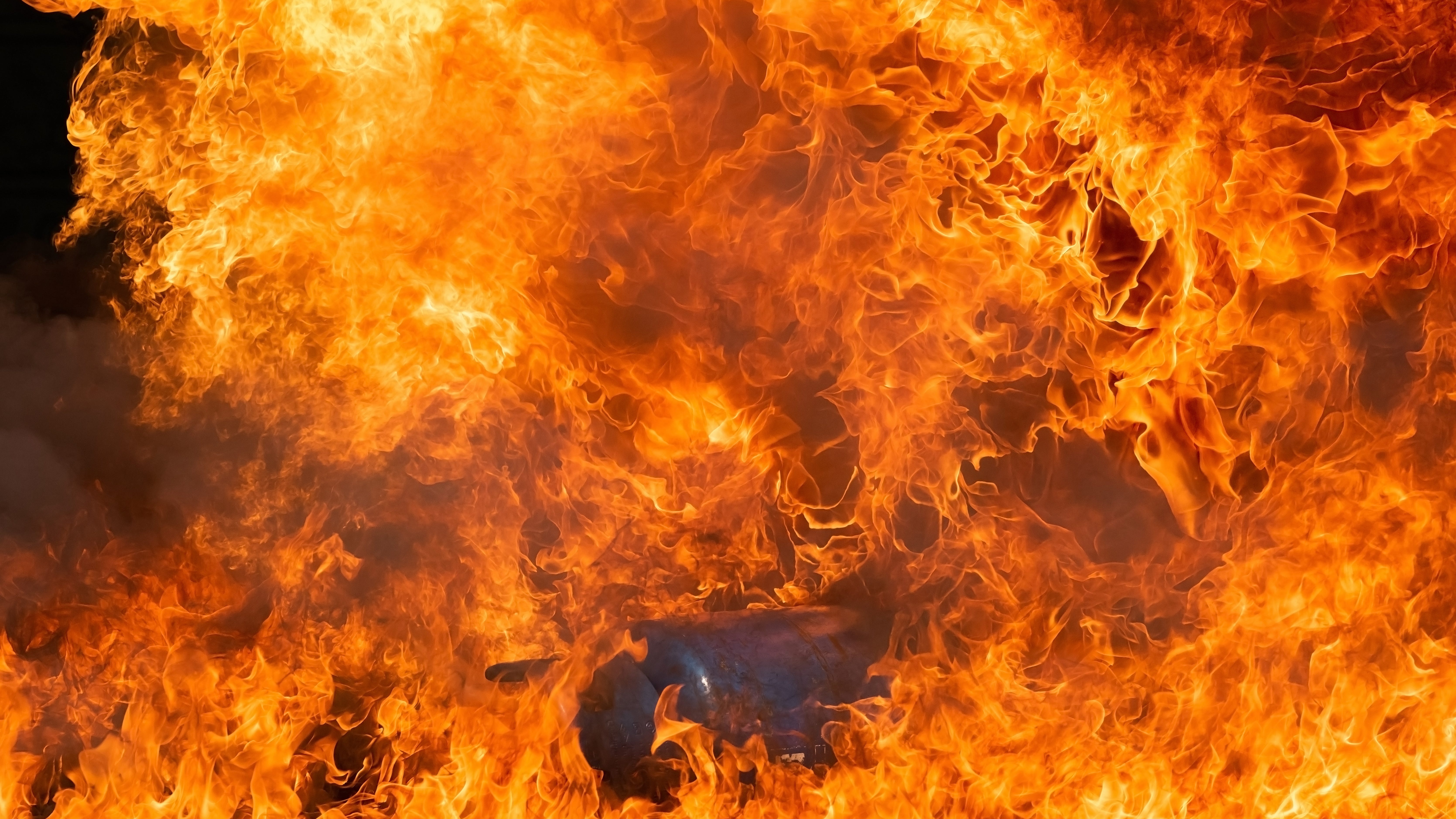 Garbage bin, garage fires in Hegewisch deemed arson: police