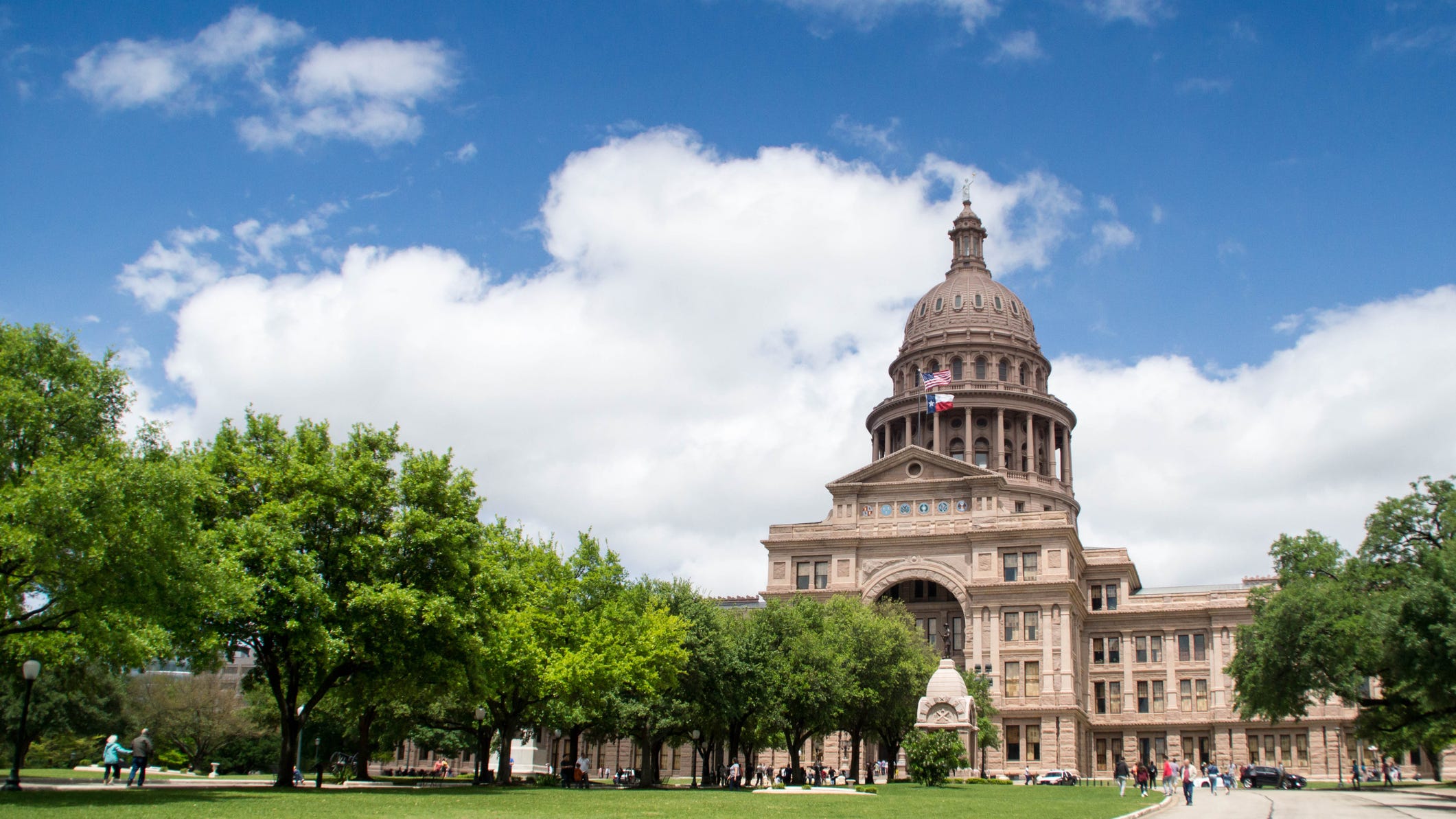 Texas Dems calling on Governor Abbott to call  special session to address gun control