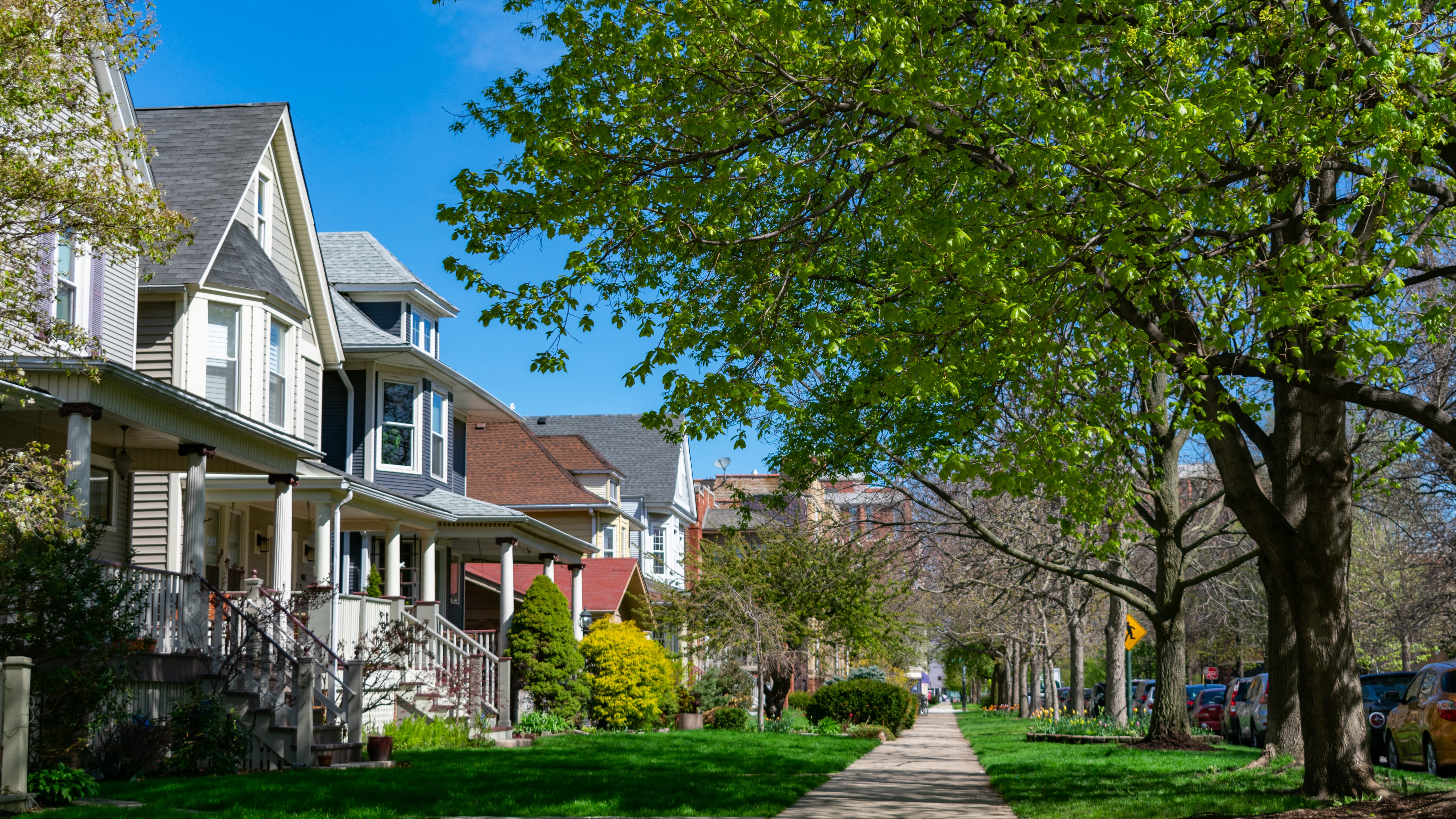 City Council approves pilot program easing ban on coach houses