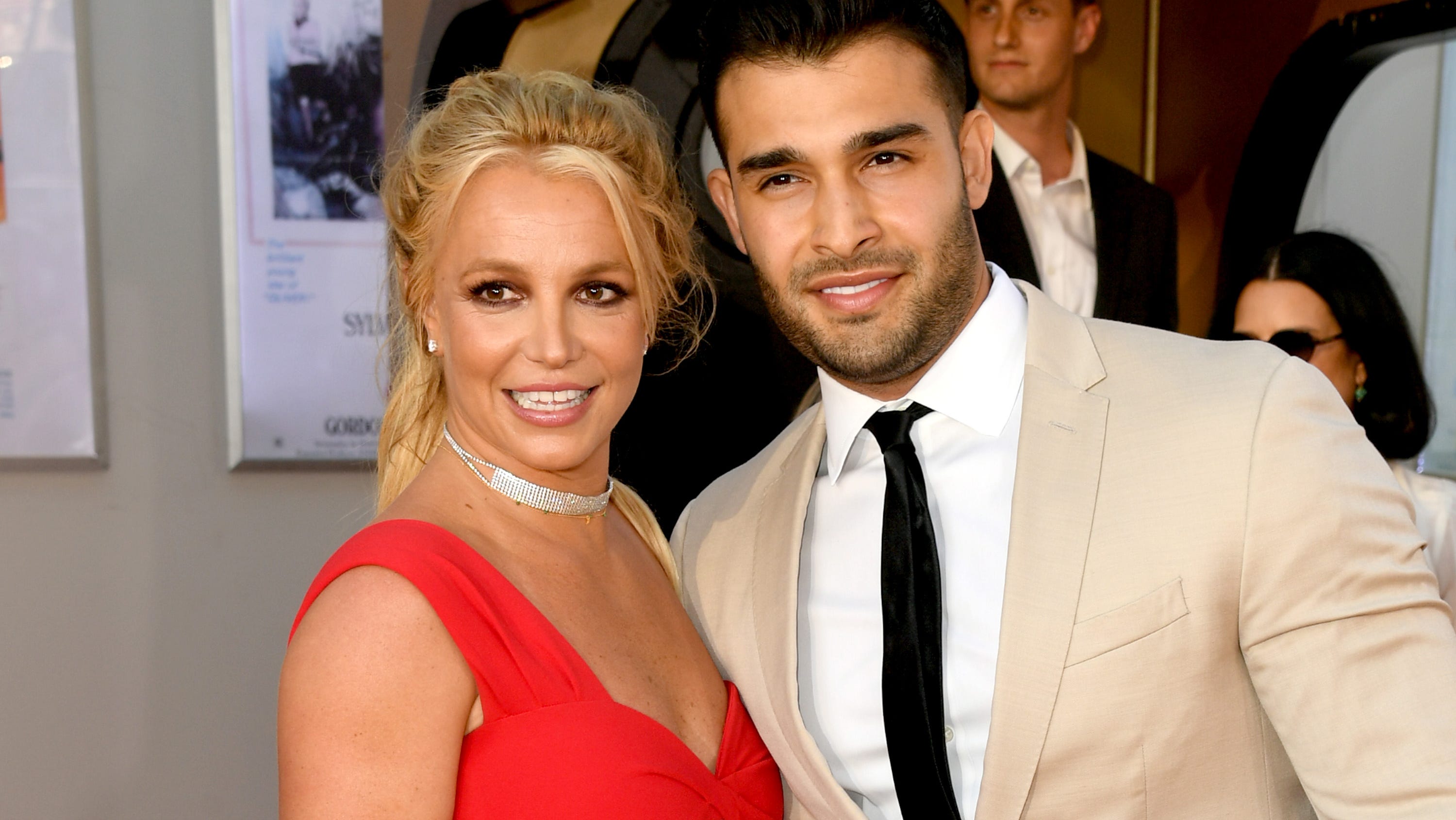 Britney Spears shows off engagement ring from Sam Asghari