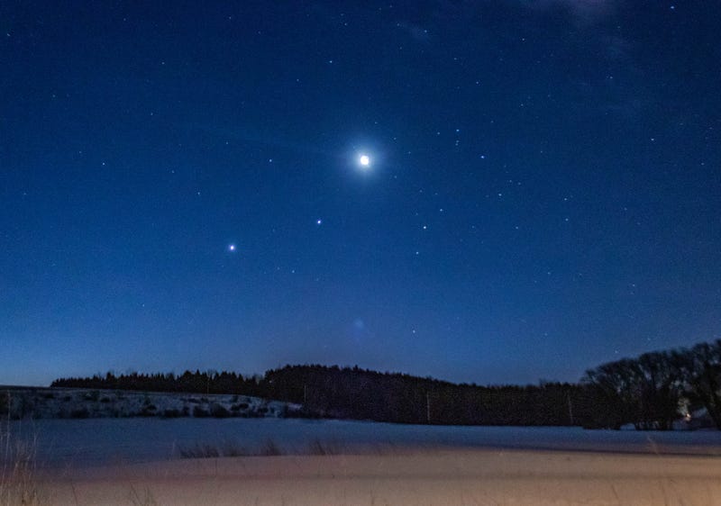 Jupiter in the night sky