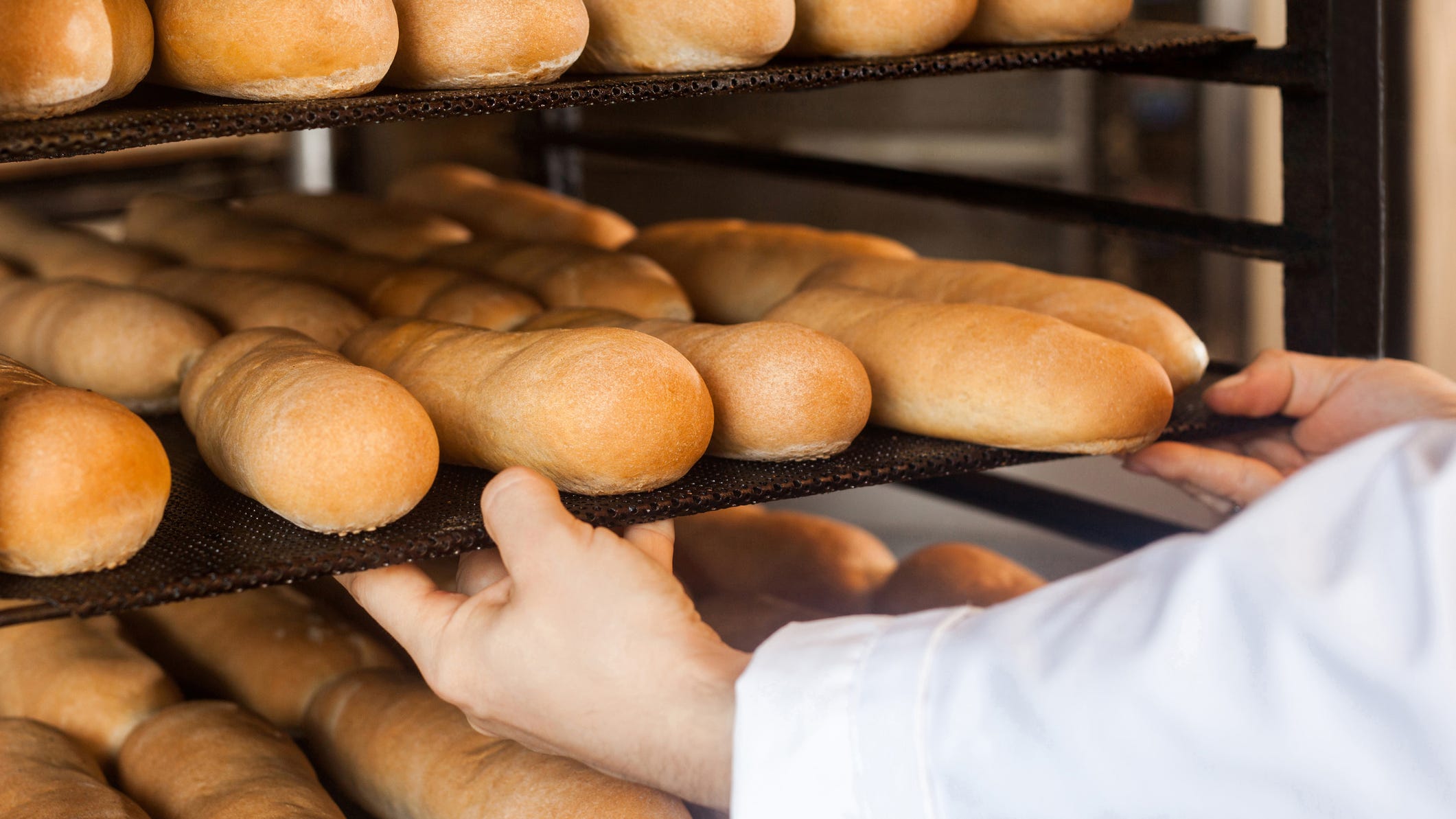 Central Valley bread company accuses Bay Area bakery of theft