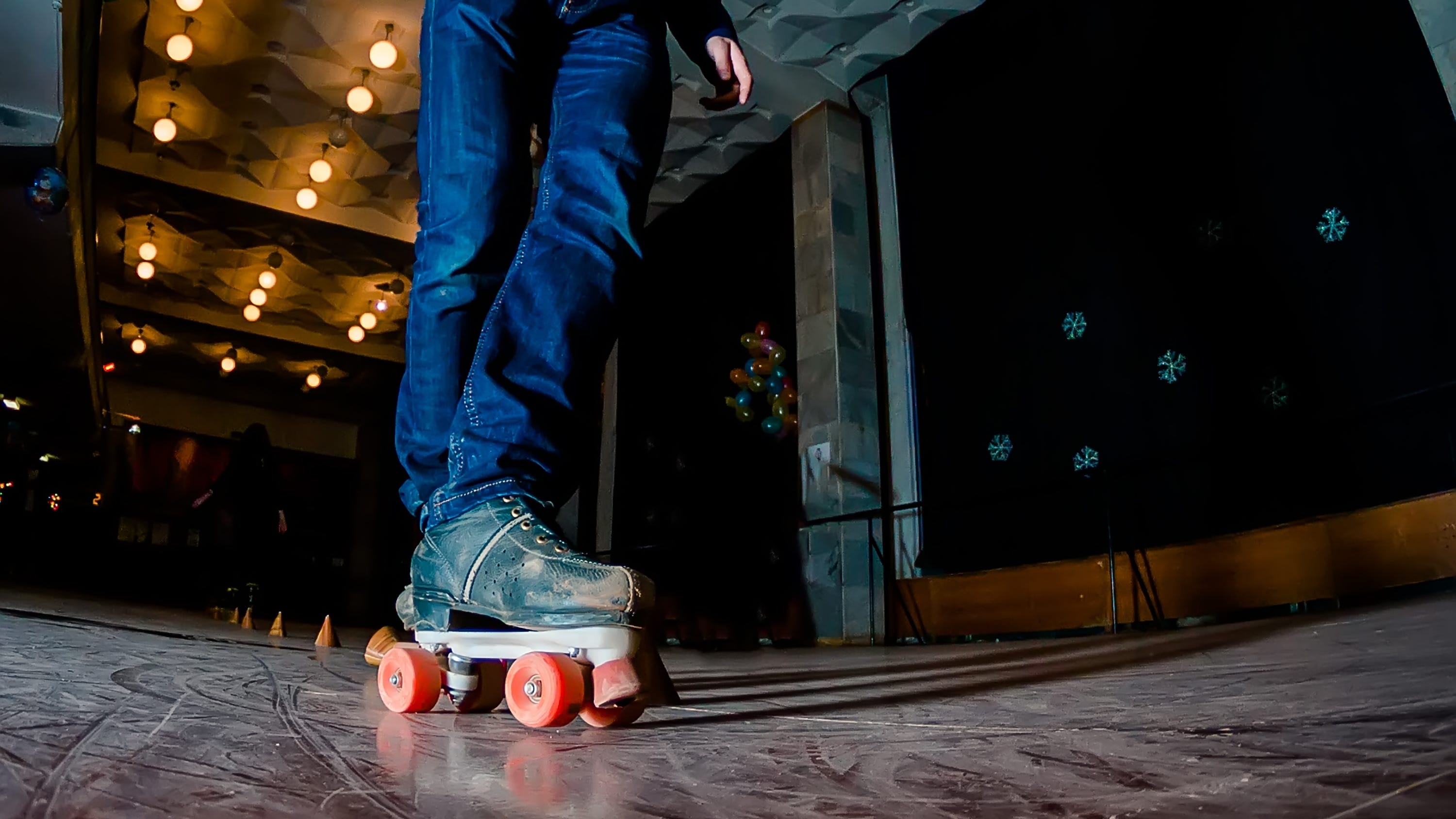 End of an era: One of Bay Area's last roller skating rinks announces closure