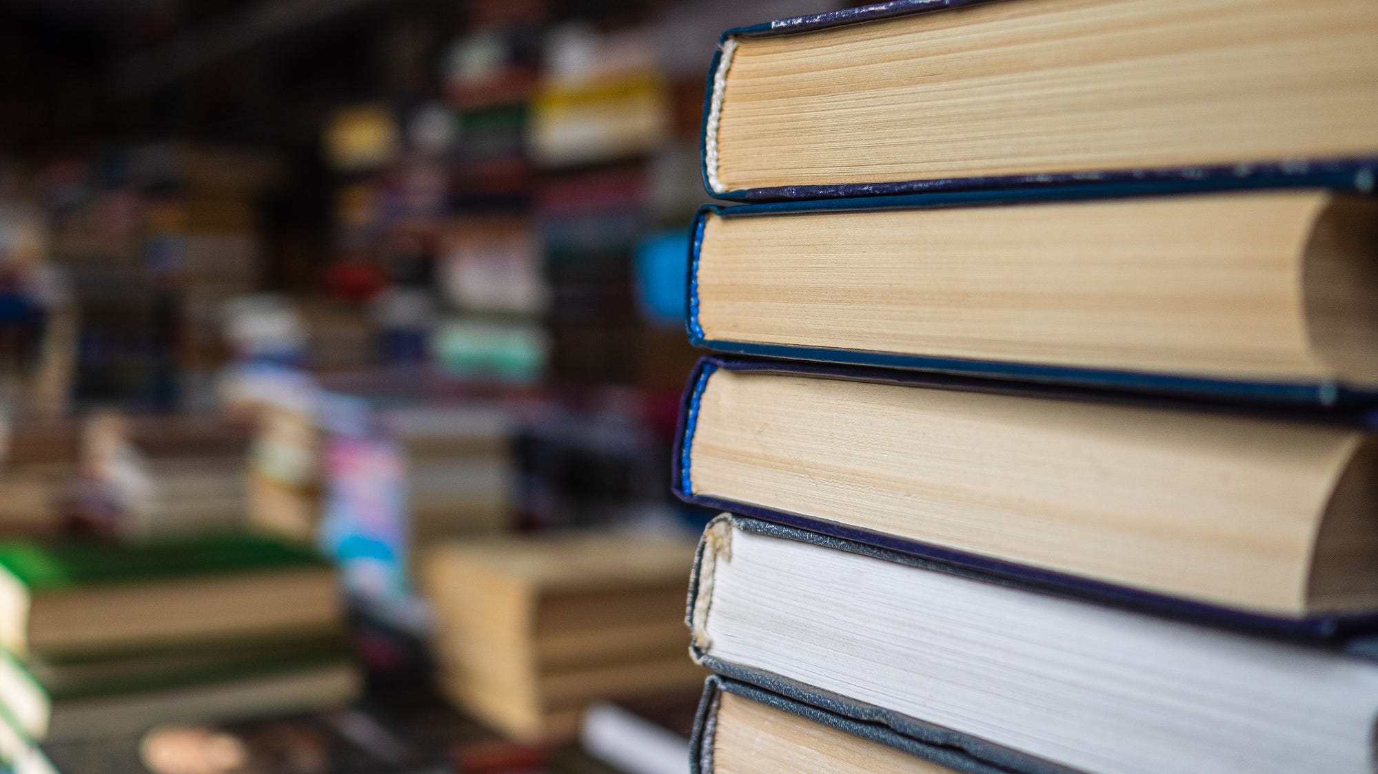 Parents organize book fair after Grapevine-Colleyville ISD opts-out