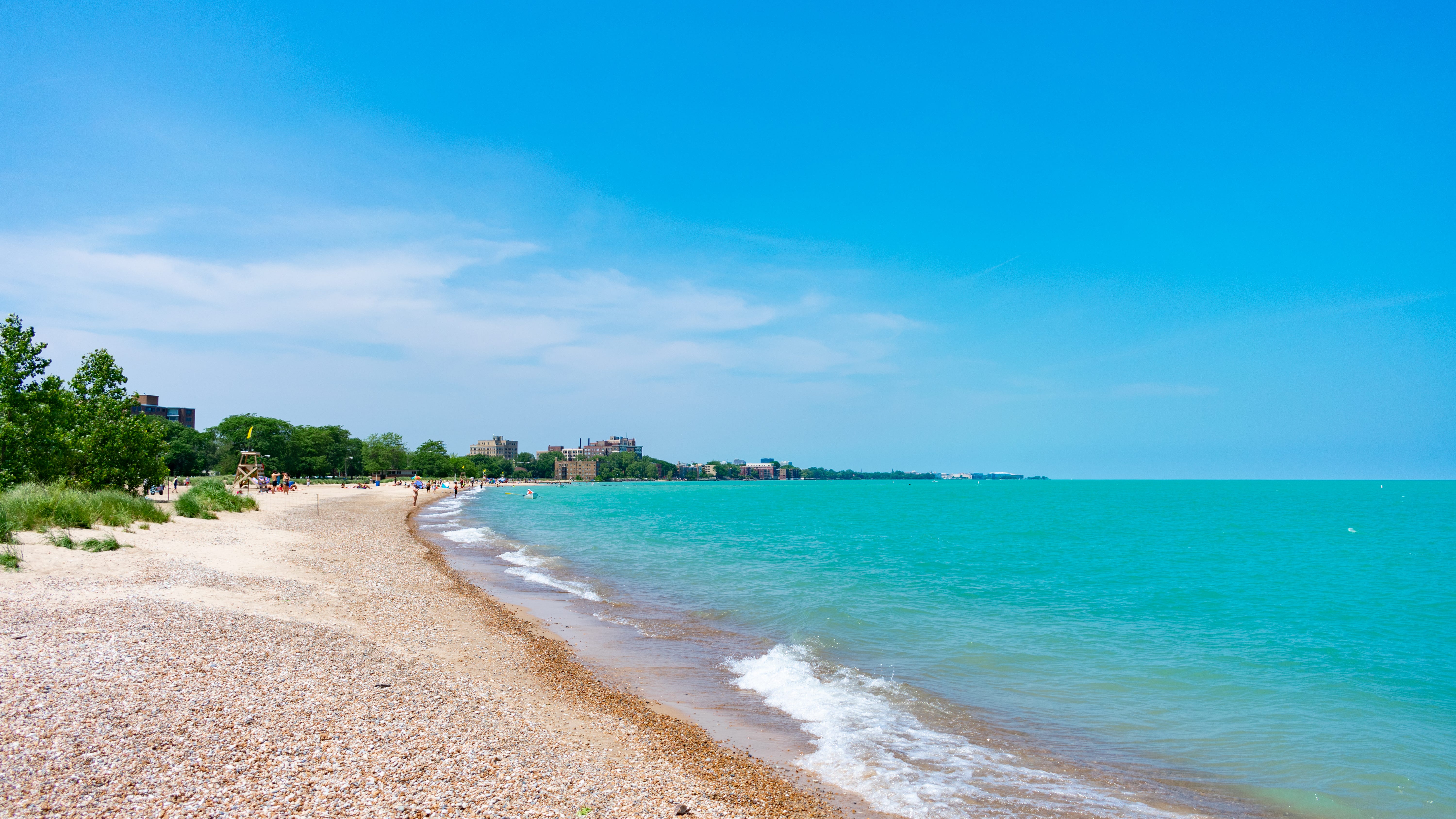 Dead body discovered in Lake Michigan near Loyola Beach