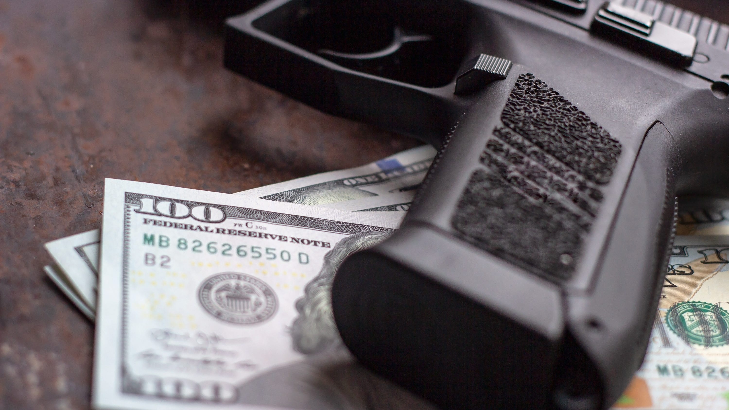 1 year in, U.S. Attorney's Chicago Strike Force catches several dozen illegal gun traffickers