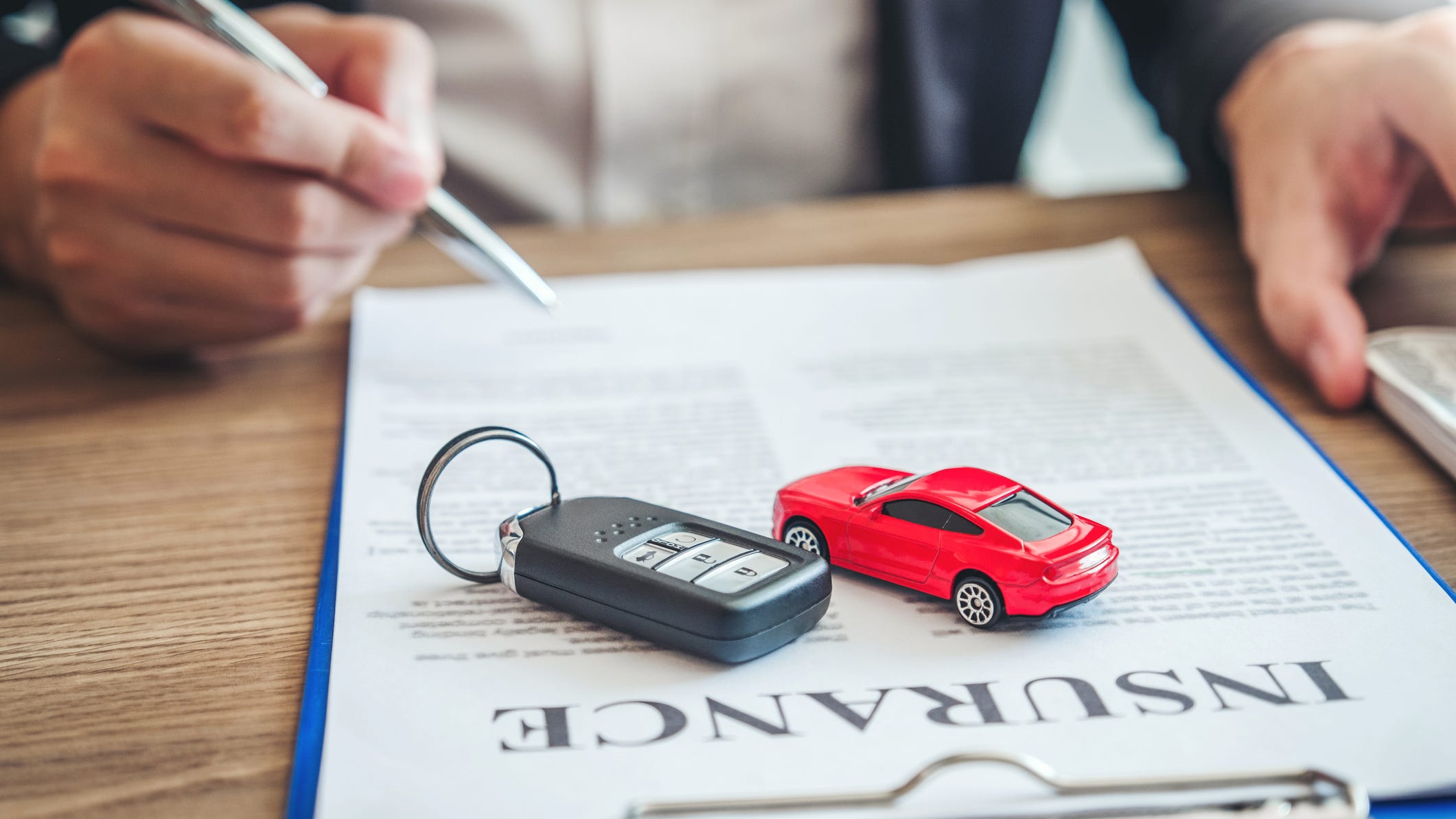 C.A. commissioner claims major insurance company overcharges drivers
