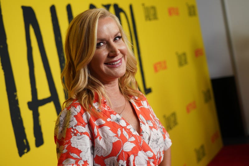 Angela Kinsey