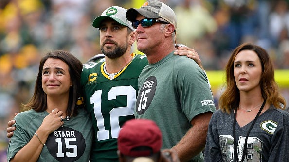 Brett Favre Thinks After ‘Disrespect,’ Aaron Rodgers Won’t Finish His Career With Packers