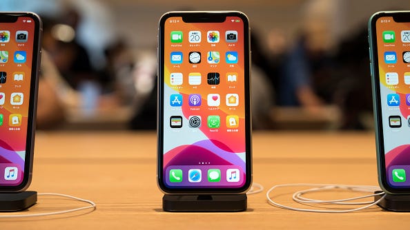 Apple Unveils New, Cheaper iPhone SE with Smaller Screen