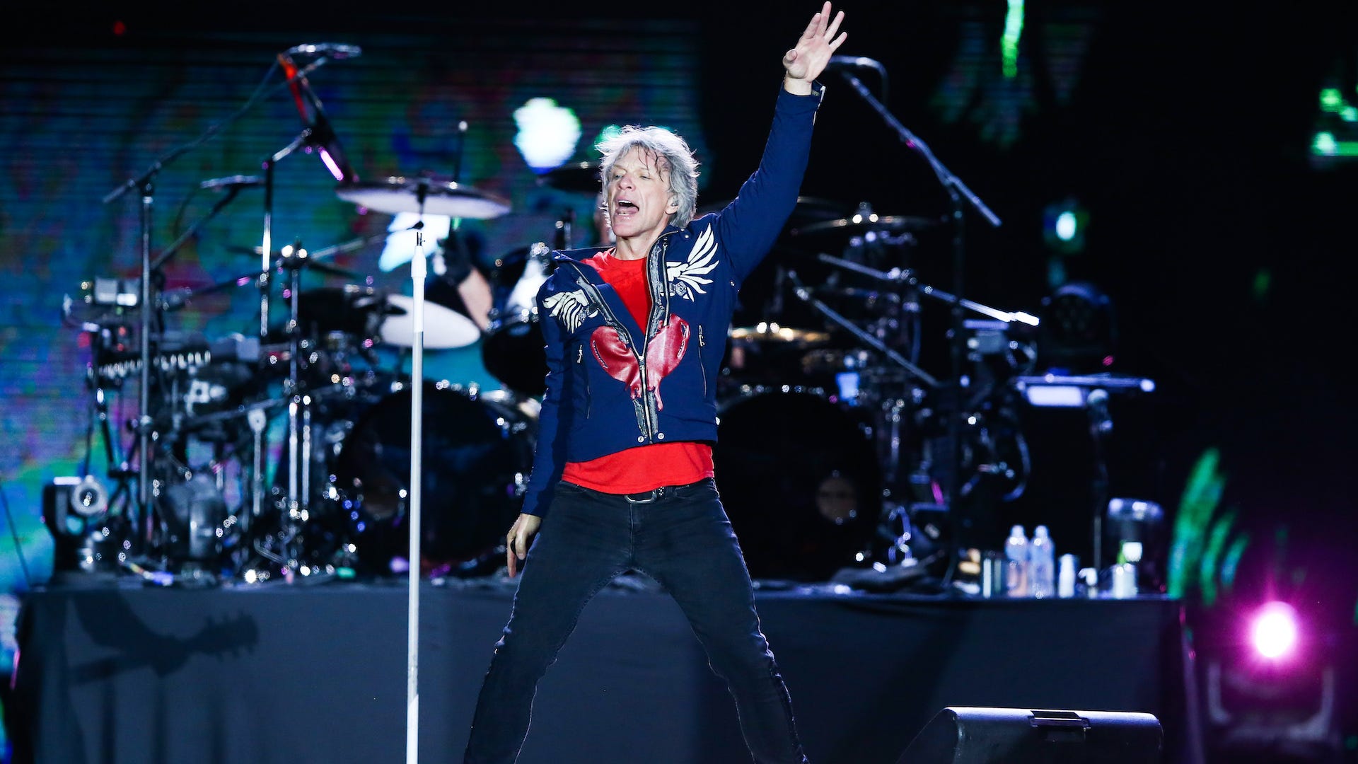 Ukrainians sing along to Bon Jovi as they prepare to defend Odessa